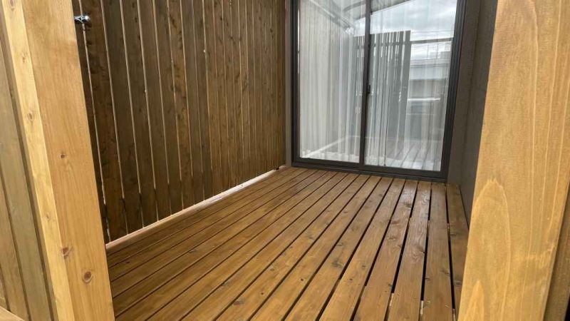 ウッドデッキ
